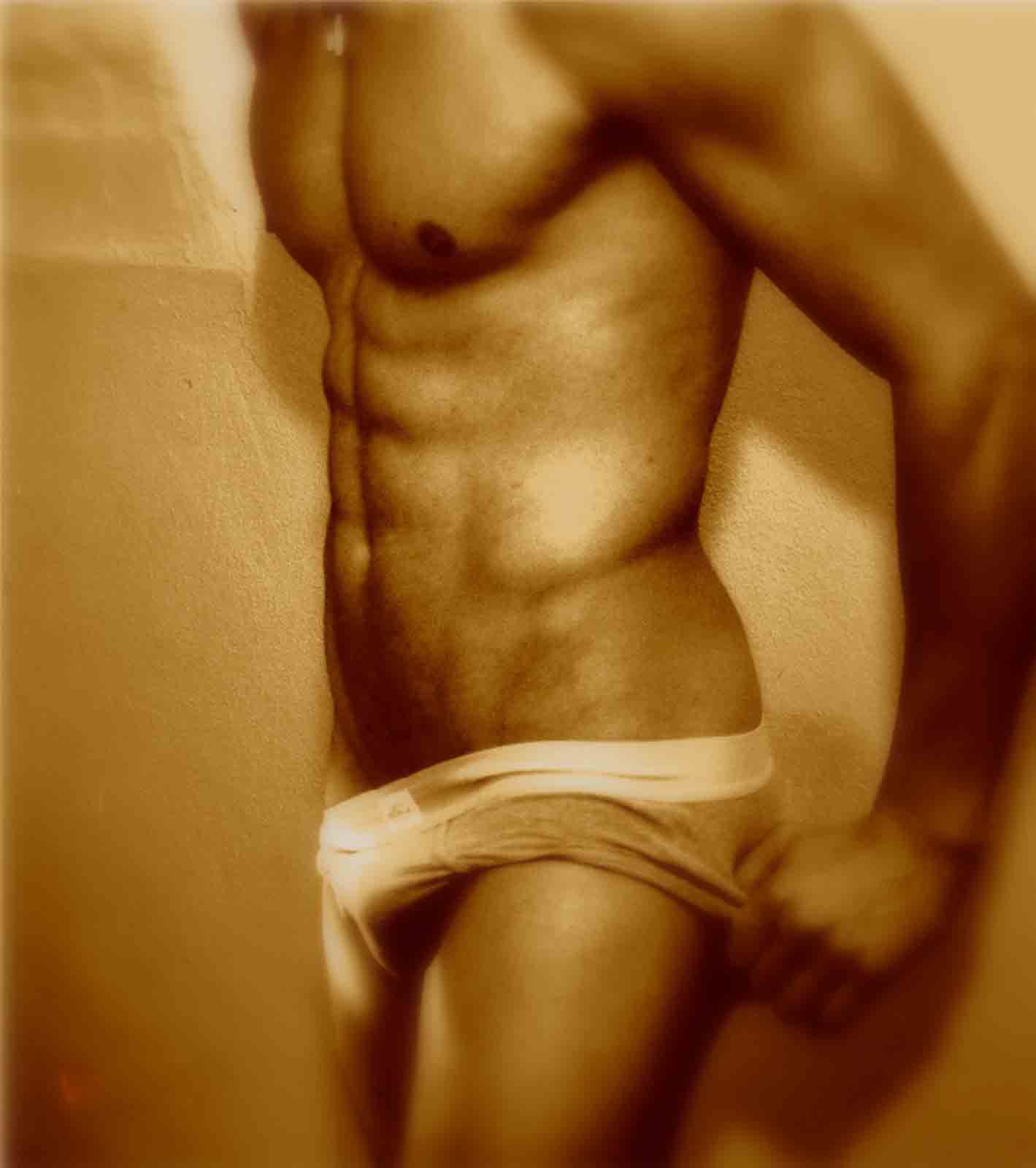 Körperstudie in Sepia